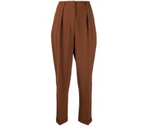 Zigarettenhose mit Falten