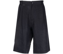 Knielange Bundfaltenshorts