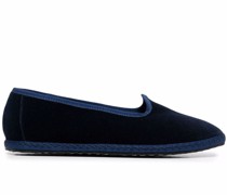Slipper aus Samt