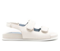 Sandalen mit Klettverschluss