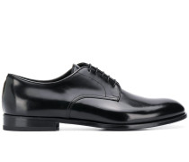 Klassische Derby-Schuhe