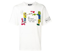 'He She Knows' T-Shirt