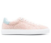 Essence Sneakers