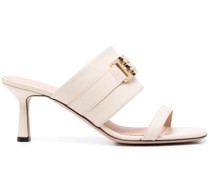 Sandalen mit CC-Logo