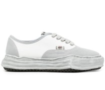 Sneakers im Used-Look