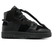 Sneakers mit Zugverschluss