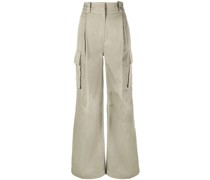wide-leg cargo trousers