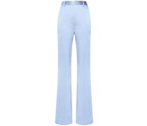 Ausgestellte Hose