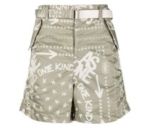 Shorts mit grafischem Print