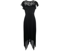 Kleid mit kurzen Ärmeln
