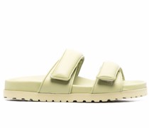 Sandalen mit Doppelriemen