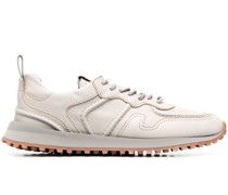 Klassische Sneakers