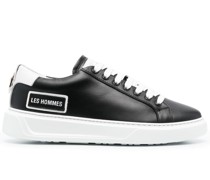 Klassische Sneakers