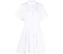 Ausgestelltes Hemdkleid