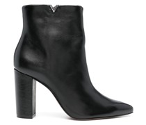 Stiefel mit spitzer Kappe