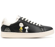 x Snoopy Sneakers