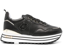 Klassische Sneakers