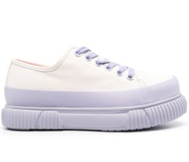 Sneakers mit Plateau