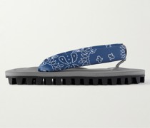 Gepolsterte Zehensandalen aus Nylon mit Paisley-Print