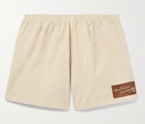 Gerade geschnittene Shorts aus Twill aus einer Baumwoll-Leinenmischung mit Logoapplikation in Stückfärbung