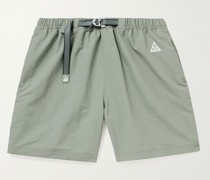 ACG gerade geschnittene Shorts aus Nylon mit Logostickerei und Gürtel