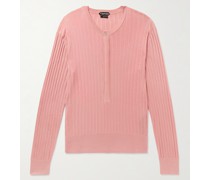 Schmal geschnittenes Henley Shirt aus einer gerippten Seidenmischung