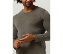 Pullover Flat Knitted Shirt With Small