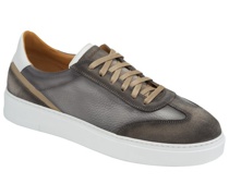 Sneaker im Nappaleder Mittelgrau