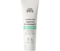 Urtekram Pflege Dental Care Fluoride Free Sensitive Toothpaste Strong Mint