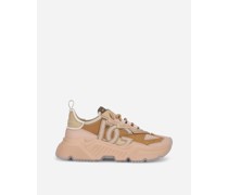 Sneaker Daymaster aus Materialmix