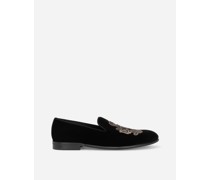 Slipper aus Samt mit Wappen-Stickerei