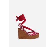 Wedges aus Brokat mit Print