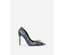Pumps aus Patchwork-Denim mit Strassschnalle