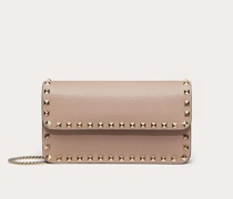 VALENTINO GARAVANI Pochette Rockstud aus gekörntem Kalbsleder mit Kettenriemen