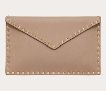Valentino Garavani ENVELOPE-POCHETTE ROCKSTUD aus gekörntem KALBSLEDER Frau  UNI