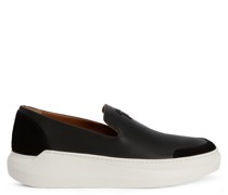 CONLEY Loafer