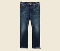 FLARED JEANS MIT OFFENEM SAUM