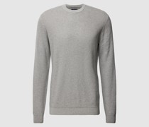 Strickpullover mit gerippten Abschlüssen