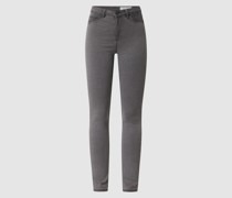 Skinny Fit Jeans mit Viskose-Anteil Modell 'Callie'