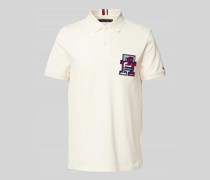 Regular Fit Poloshirt mit Label-Badge