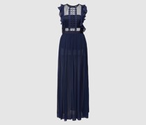 Abendkleid mit Lochmuster