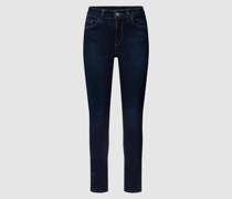 Jeans mit Label-Patch Modell 'NEW CLASSY'