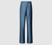 Stoffhose mit seitlichen Eingrifftaschen