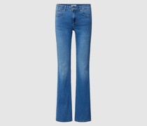 Flared Jeans mit Label-Patch Modell 'REESE'
