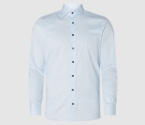 Slim Fit Business-Hemd aus Twill