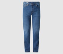 Slim Fit Jeans mit Stretch-Anteil Modell '511™'