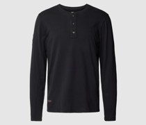 Longsleeve mit kurzer Knopfleiste Modell 'Henley'