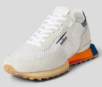 Sneaker mit Kontrastbesatz