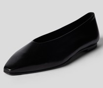 Ballerinas aus Leder