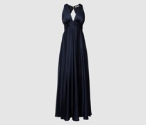 Abendkleid mit Raffungen